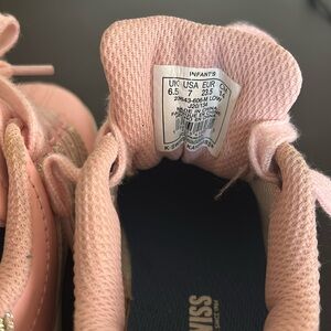 K Swiss infants, girls shoes, pink in color size, 6.5